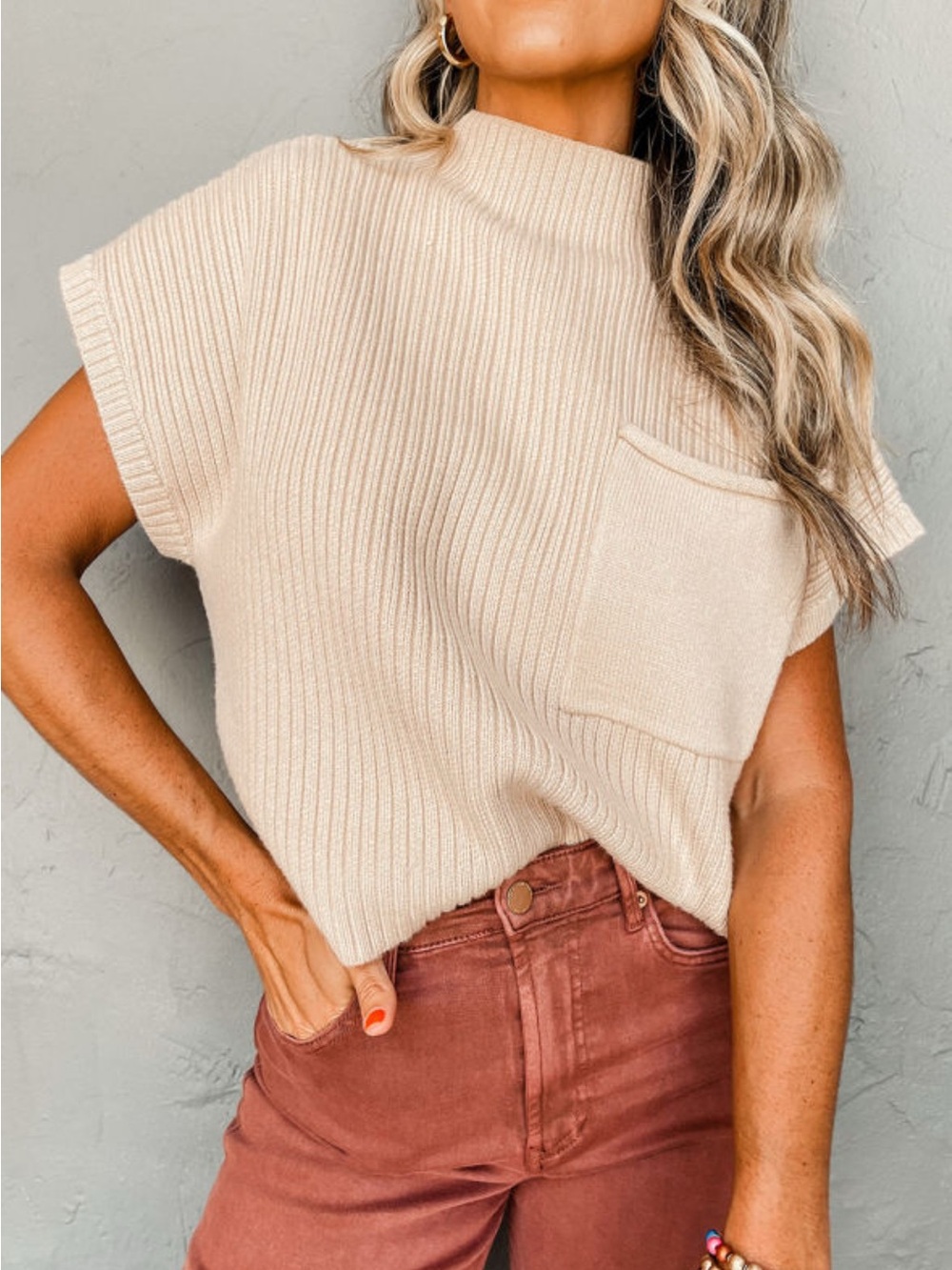 NWOT Mock Neck Ribbed Top - Picture 5 of 5